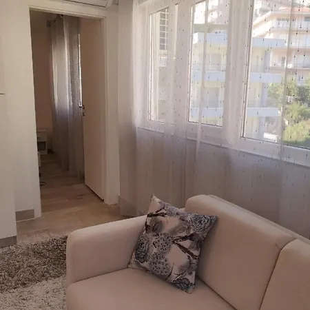 Antonio * Makarska